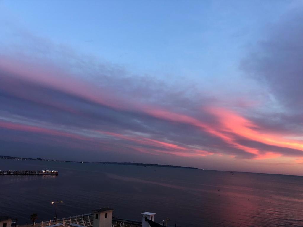 H&G Seaview Apartments Durrës Kültér fotó